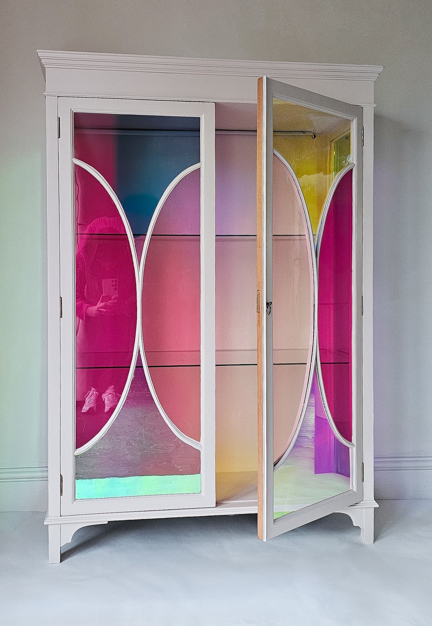 Create a Vintage Stained Glass Drinks Cabinet (Made to Order)