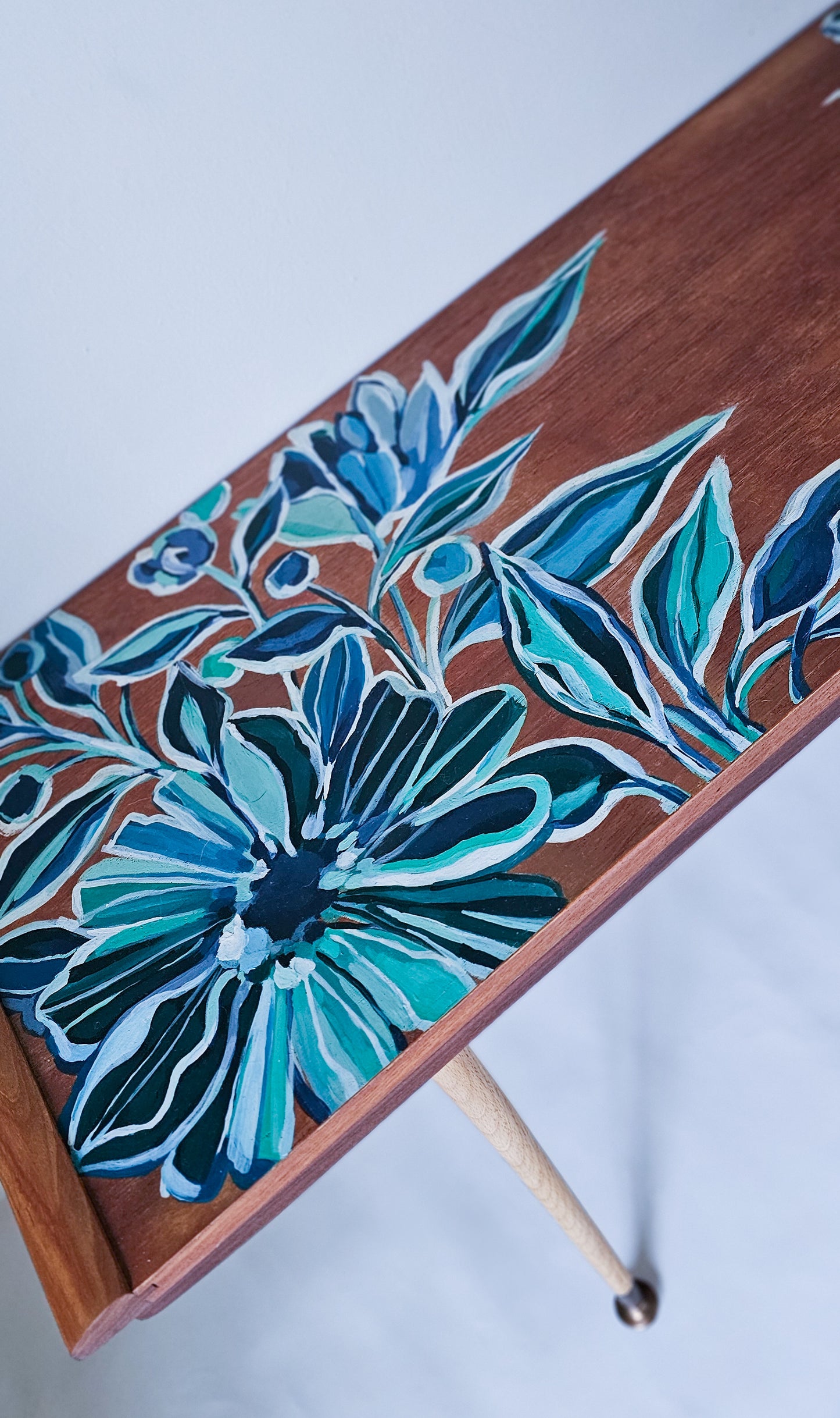 The Aria Floral Mid Century Coffee Table Art Panel