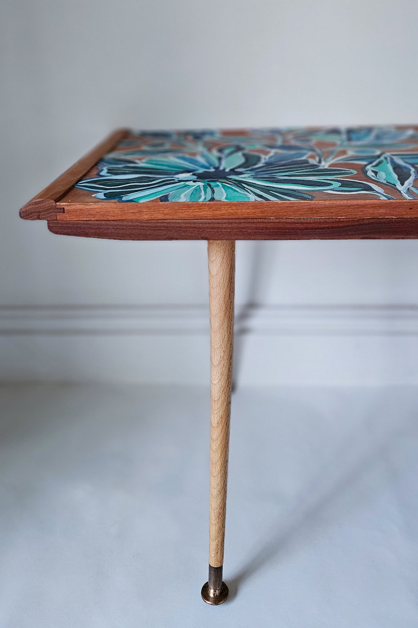 The Aria Floral Mid Century Coffee Table Art Panel