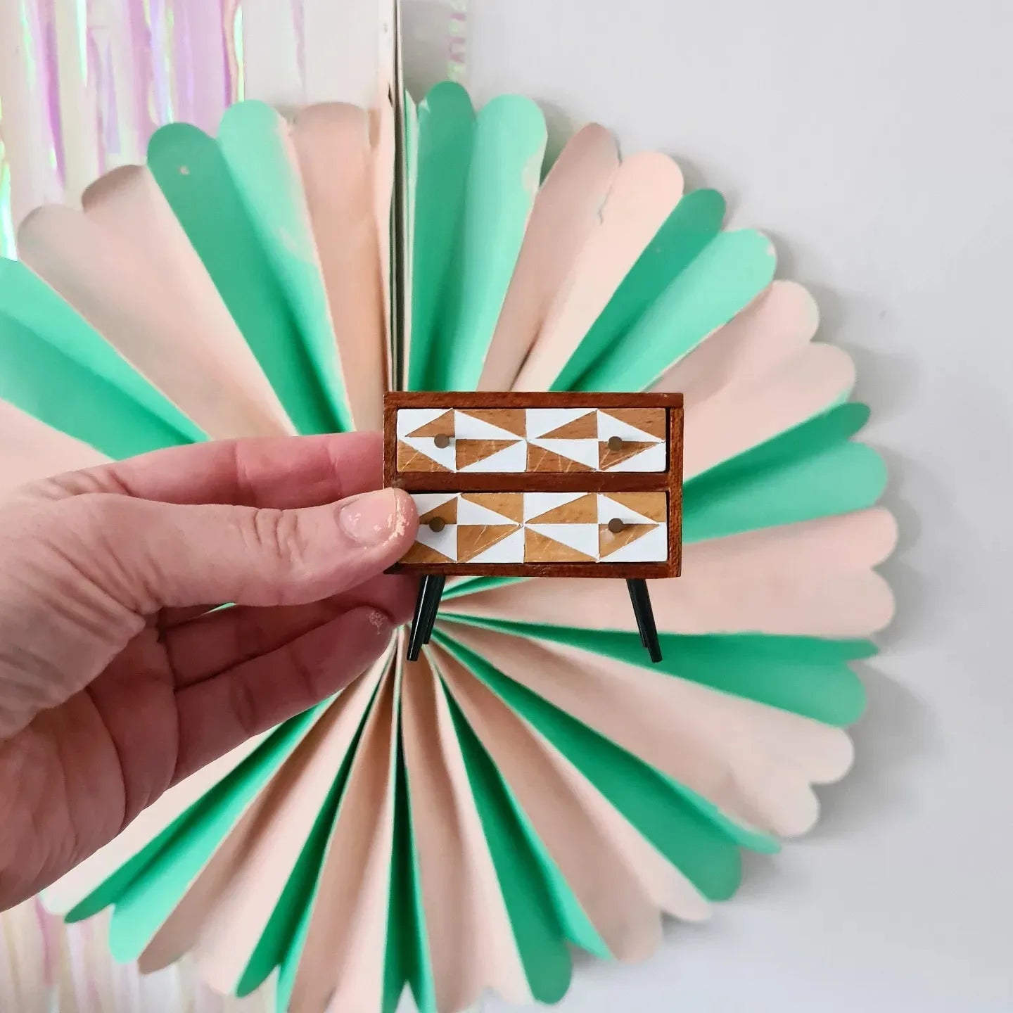 The Eden Stripe Dolls House & Furniture Accessories