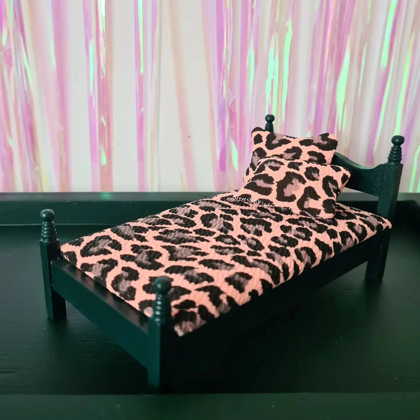 The Eden Stripe Dolls House & Furniture Accessories