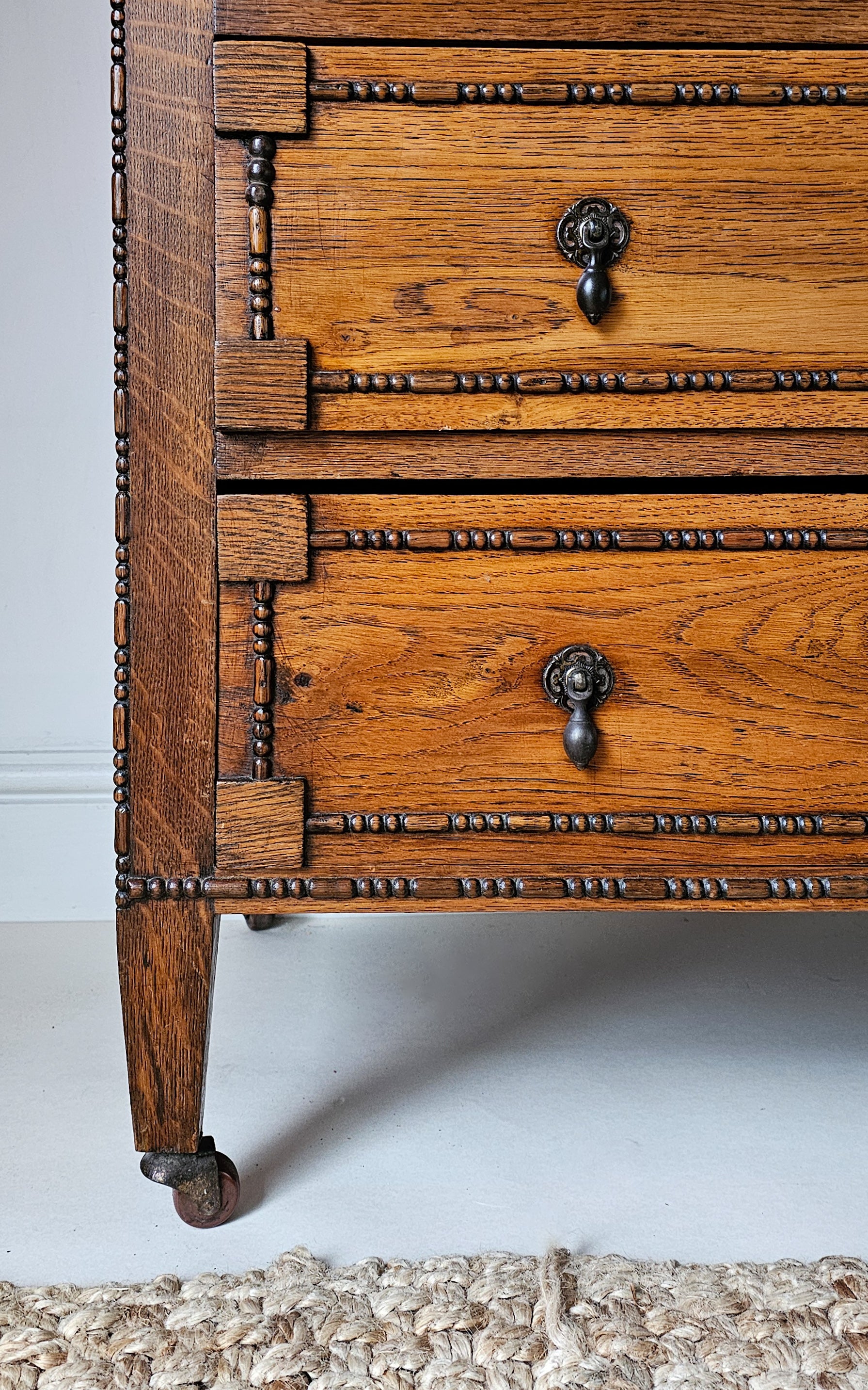 The Harry' 1930s Oak Beaded Chest of Drawers Chloe Kempster The Harry' 1930s Oak Beaded Chest of Drawers Chloe Kempster