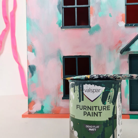 Chloe Kempster furniture upcycler collaboration with Valspar paint for social media content creation