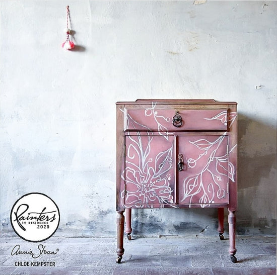 Chloe Kempster upcycling furniture social media content creation collaboration with Annie Sloan paint as a painter in residence