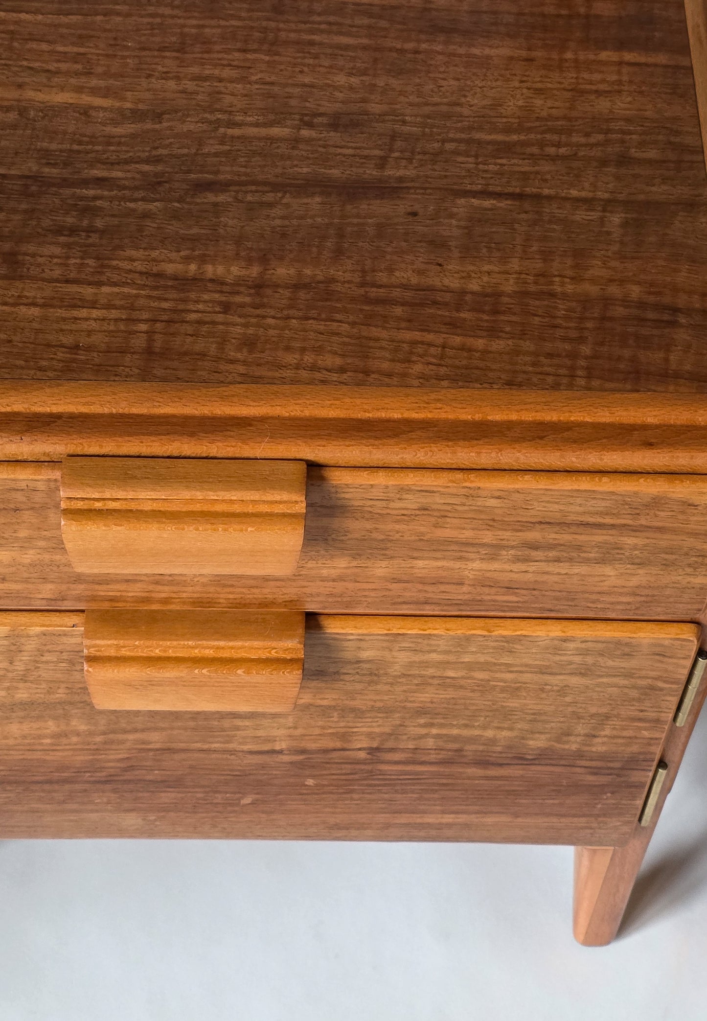 The Loughborough Pair of Mid Century Walnut Veneer & Teak Bedside Cabinets