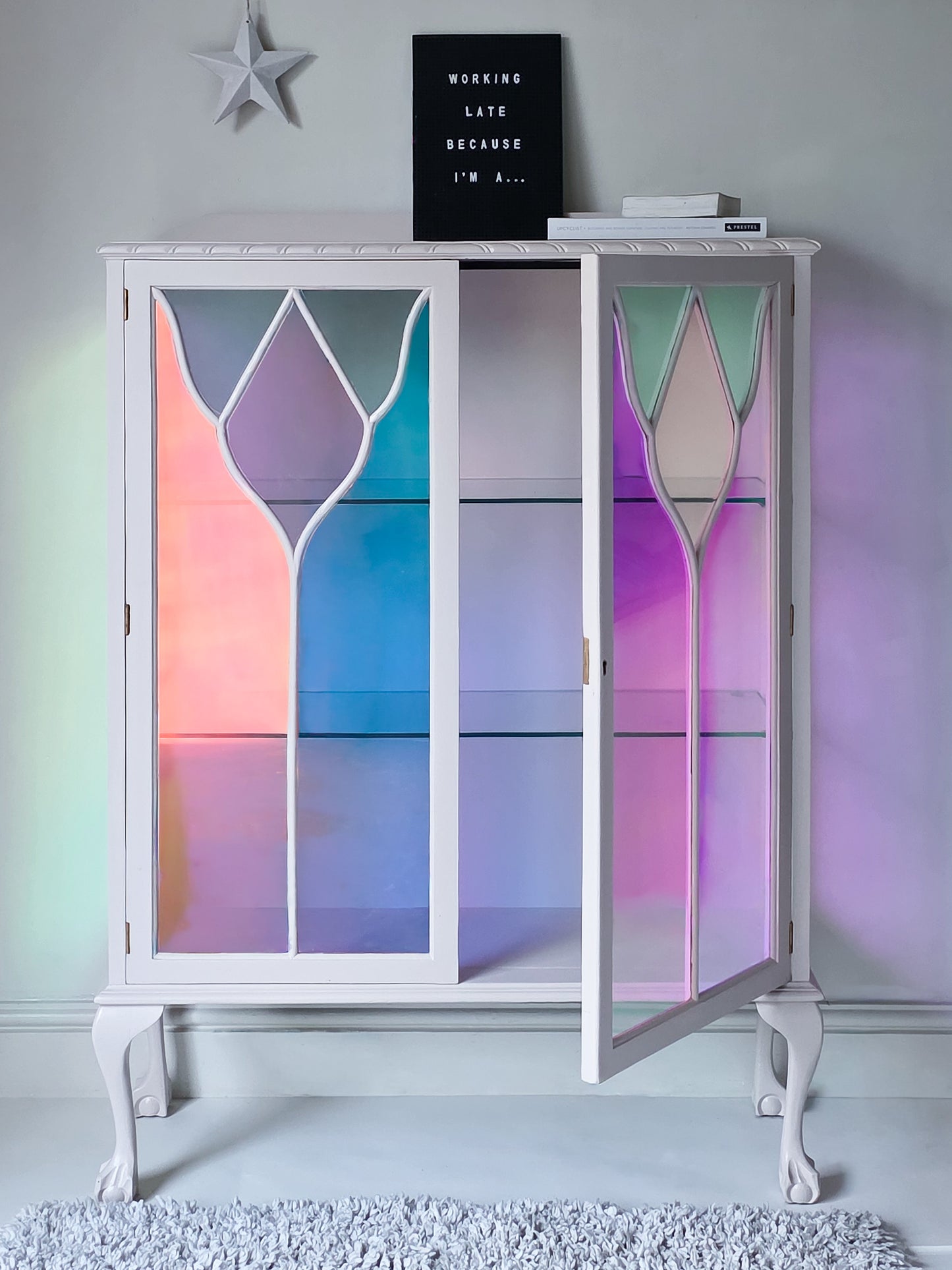 The Chloe Stained Glass Vintage Display Drinks Cabinet