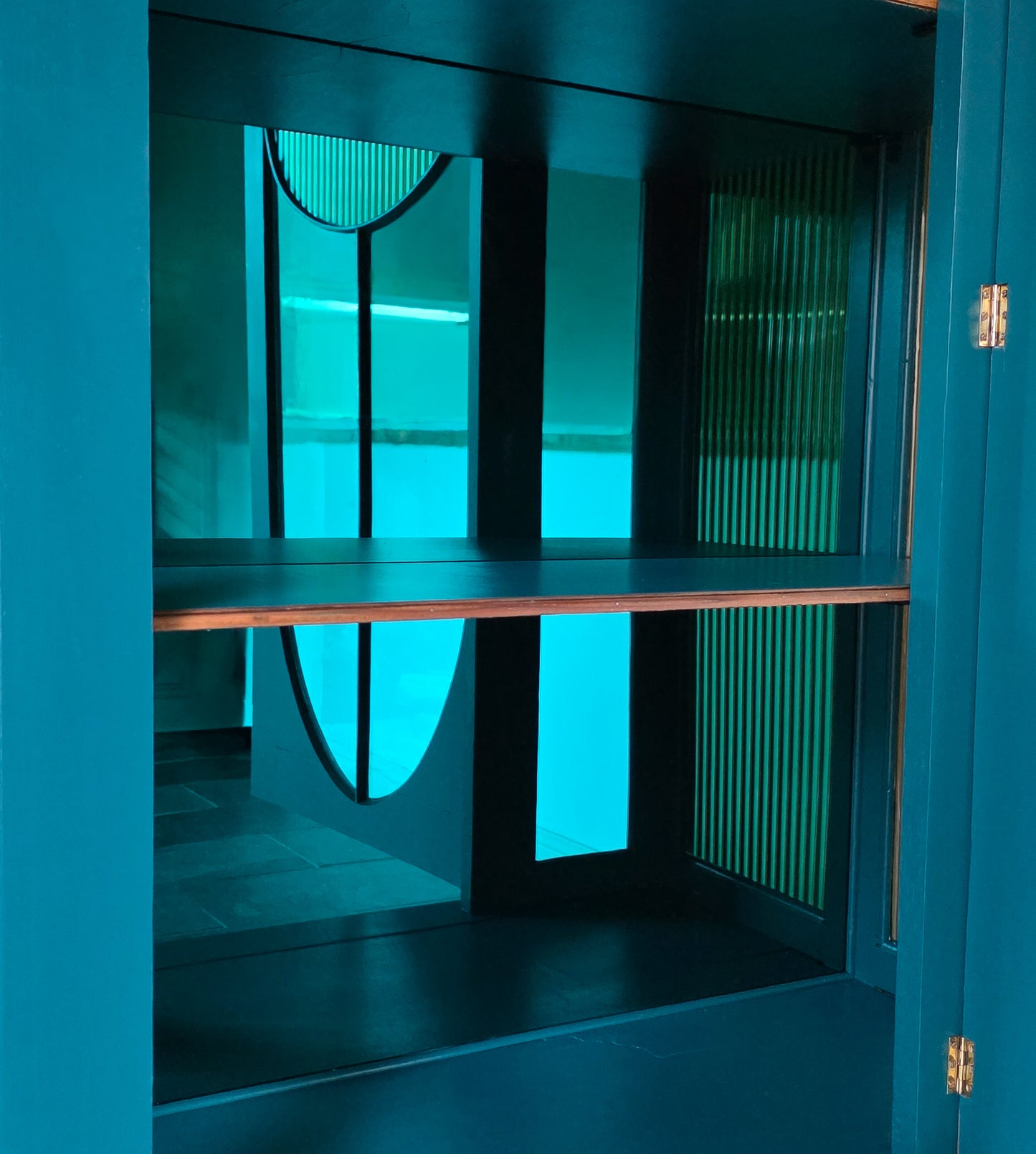 The Evelyn Turquoise & Gold Ribbed Glass Antique Cabinet