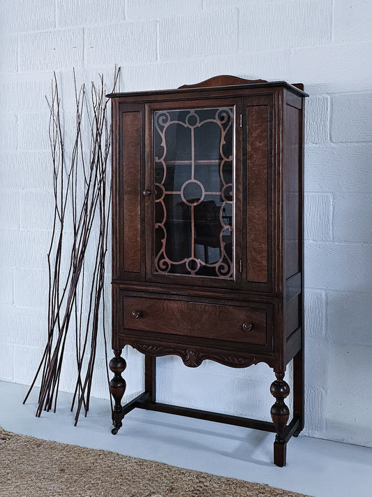 The Albert Glazed Dresser Hutch